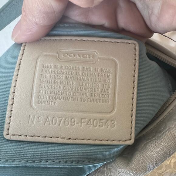 Coach Floral Bee Design Limited Edition Handbag Canvas 9" Purse Charm Spring - Picture 6 of 13